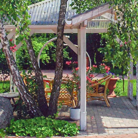Casa vacanze 2 Bedroom Lovely In Tarnowo Podgorne *