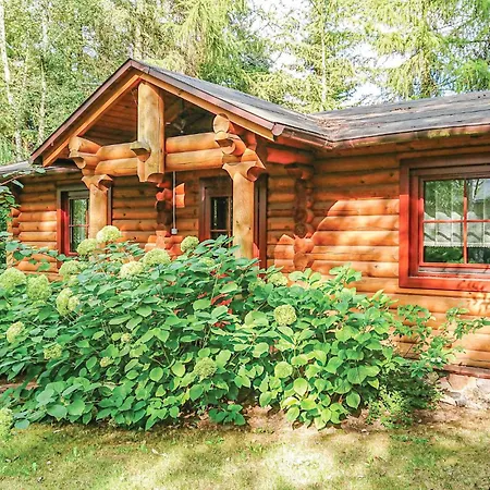 Holiday home 2 Bedroom Lovely In Tarnowo Podgorne *