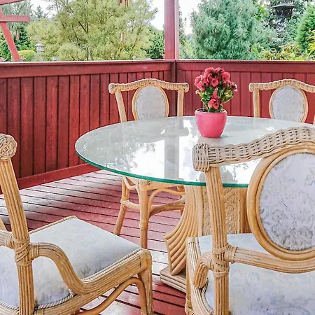 Holiday home 2 Bedroom Lovely In Tarnowo Podgorne Przezmierowo